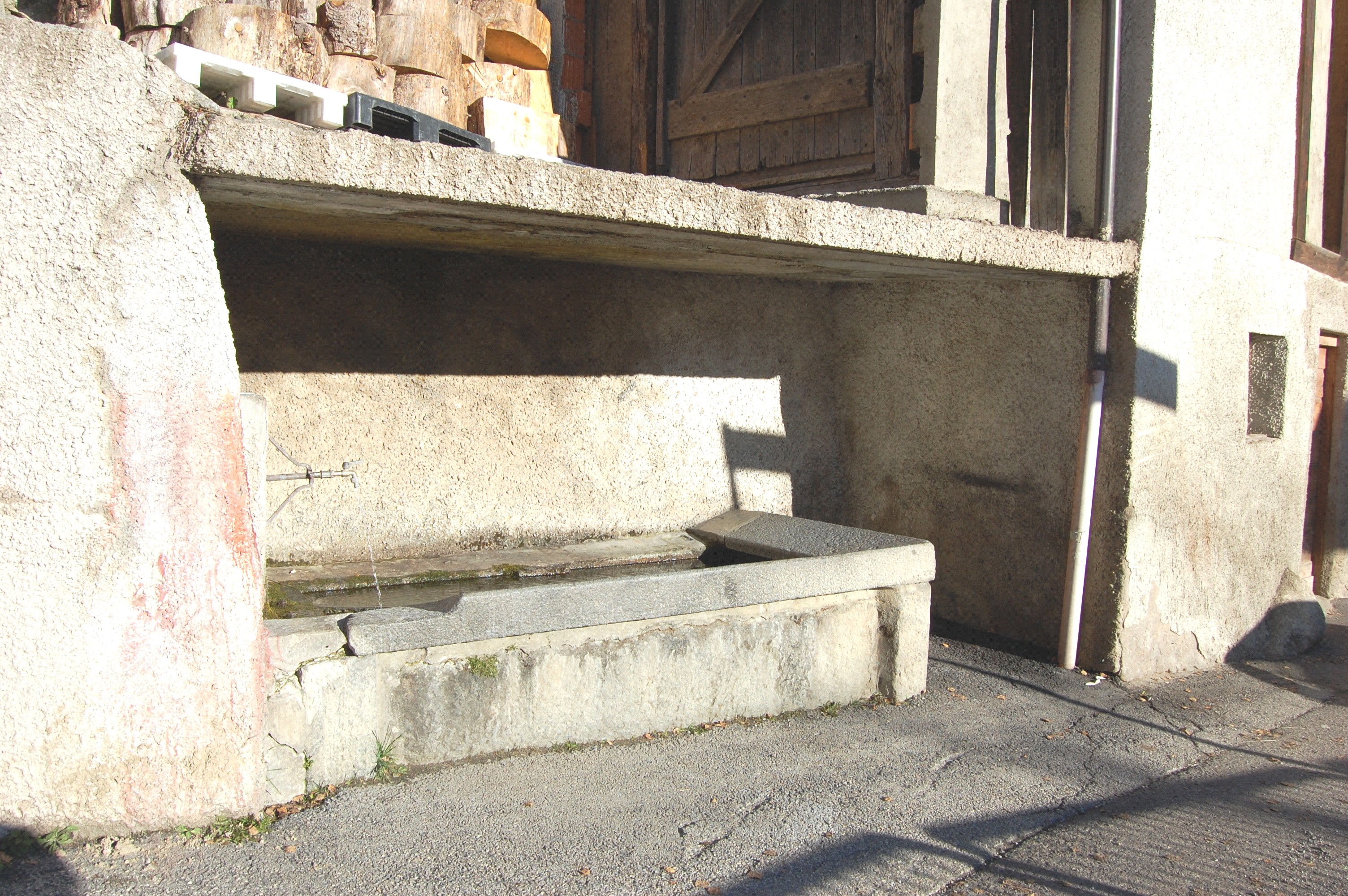 Fontana "Cortina" su parte di p.f. 5673/1 CC. Vermiglio (FONTANA) - VERMIGLIO (TN) 