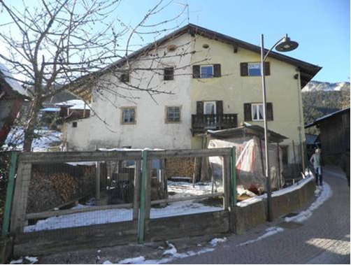 Casa con fienile pp.ed. 199; 201 CC. Vigo di Fassa (CASA) - SE'N JAN DI FASSA - SE'N JAN (TN) 