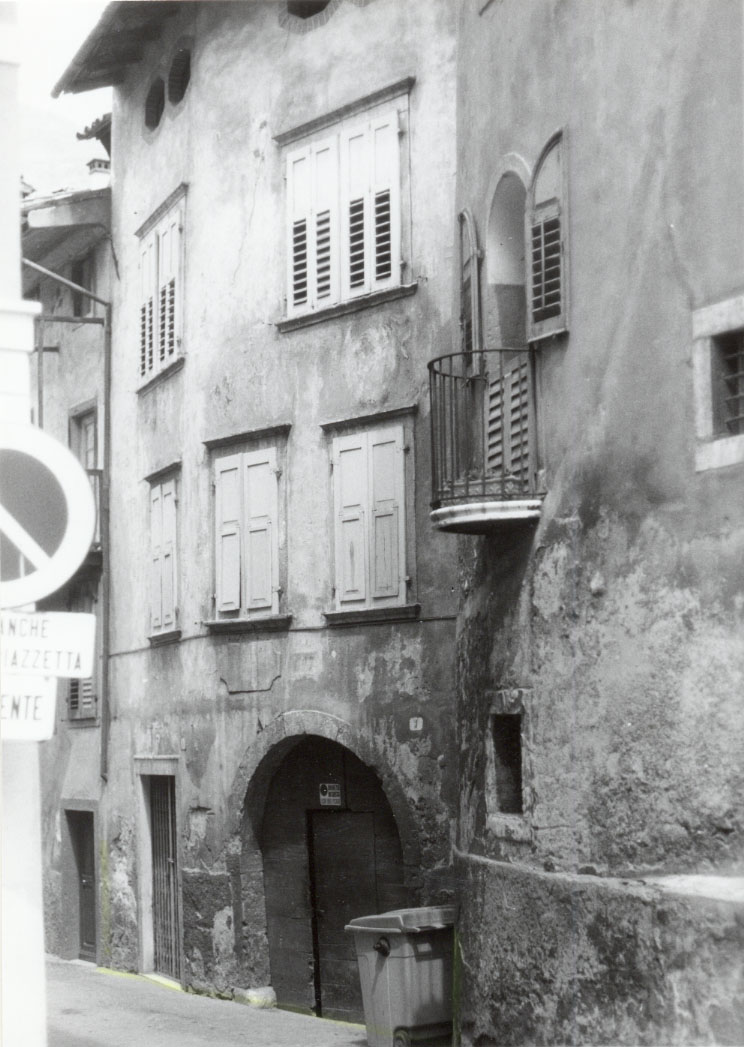 Casa pp.ed. 254/1; 254/2; 254/3 CC. Ala (CASA) - ALA (TN) 