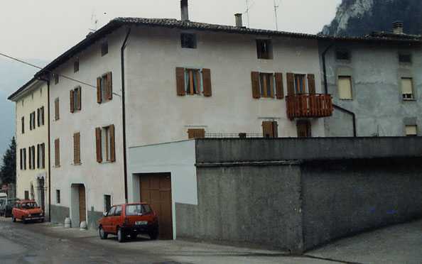 Casa p.ed. 53; 54 CC. Chizzola (CASA) - ALA (TN) 