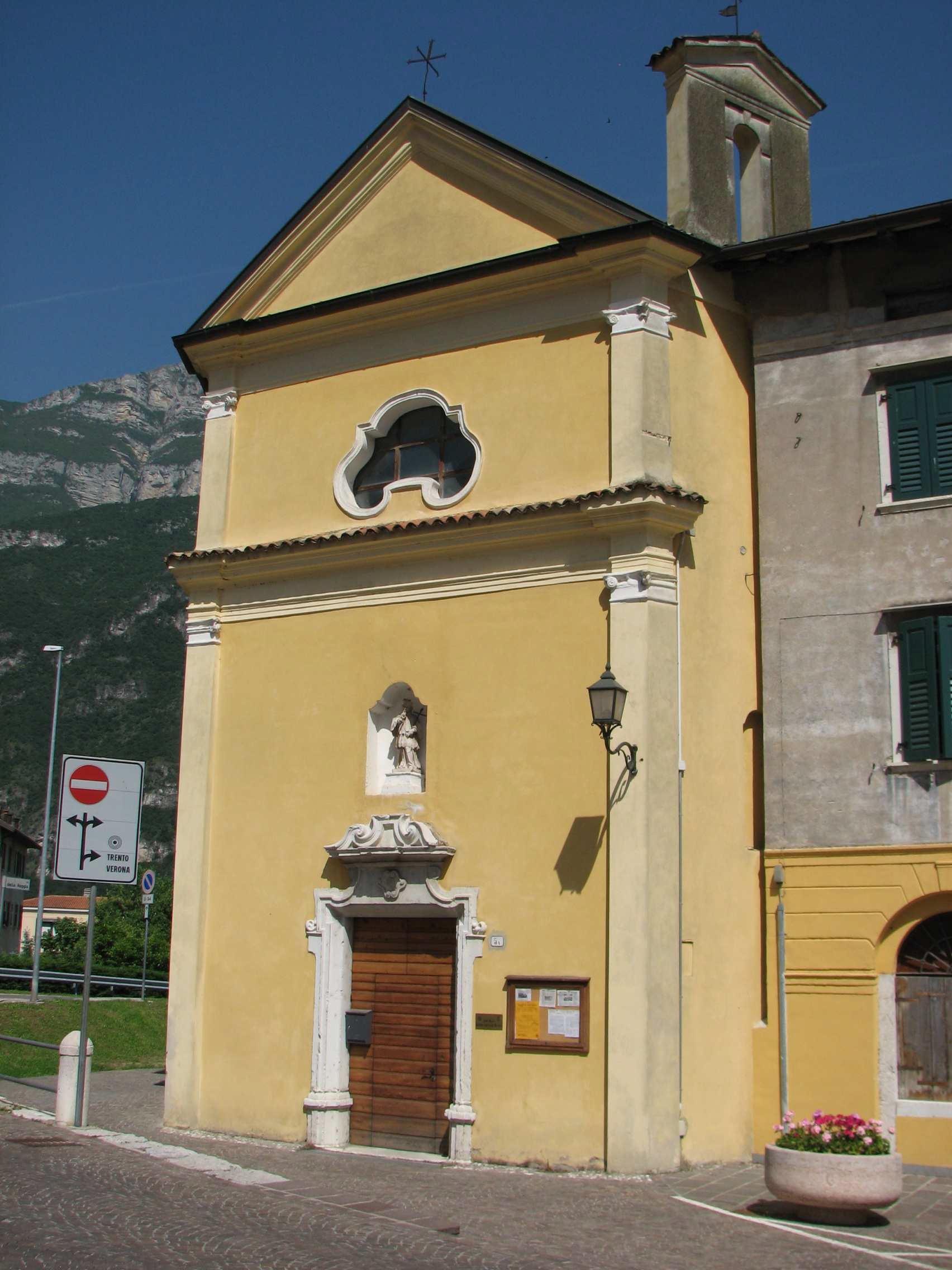 Chiesa di S. Giovanni Nepomuceno (sconsacrata) (CHIESA) - ALA (TN) 