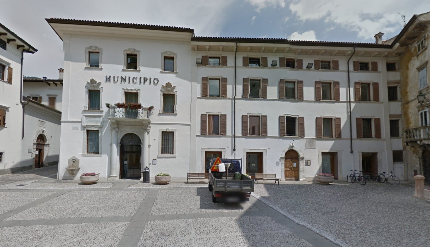 Municipio di Ala (PALAZZO) - ALA (TN) 