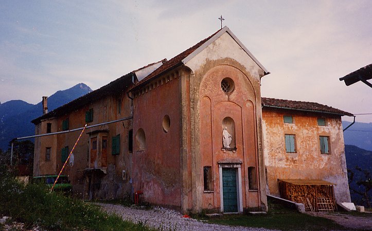 Colonia e Chiesetta di S. Giuseppe p.ed. 684 CC. Ala (CASA) - ALA (TN) 