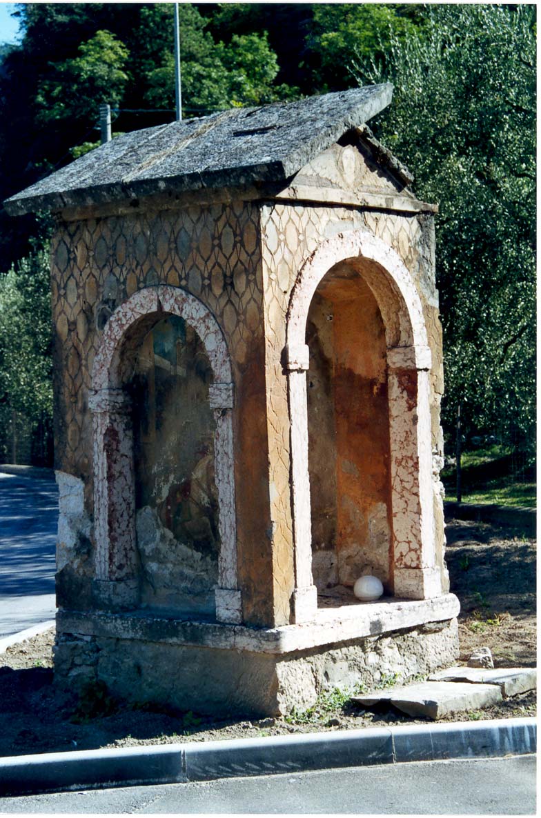 Edicola in località Pie' di Cervo (EDICOLA) - ARCO (TN) 