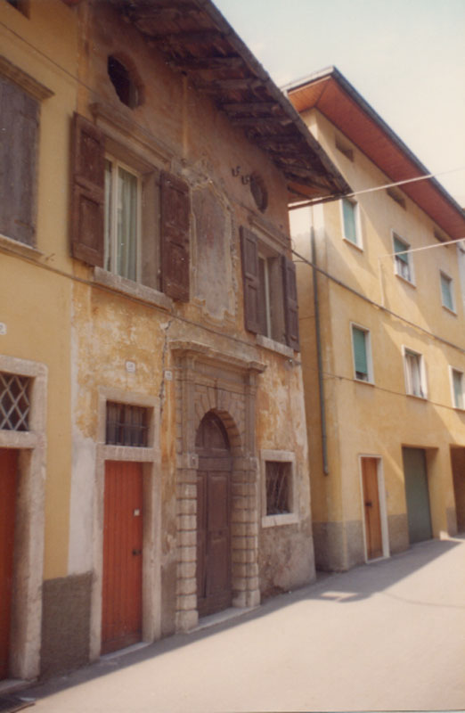 Casa p.ed. 97 CC. Borghetto (CASA) - AVIO (TN) 