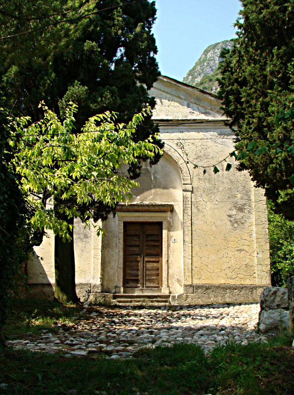 Chiesa di S. Antonio Abate (CHIESA) - AVIO (TN) 