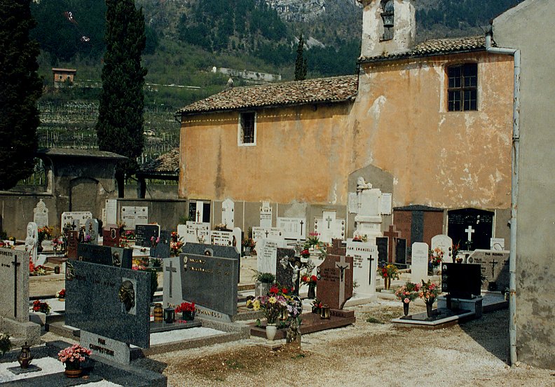 Cimitero di Sabbionara (CIMITERO) - AVIO (TN) 