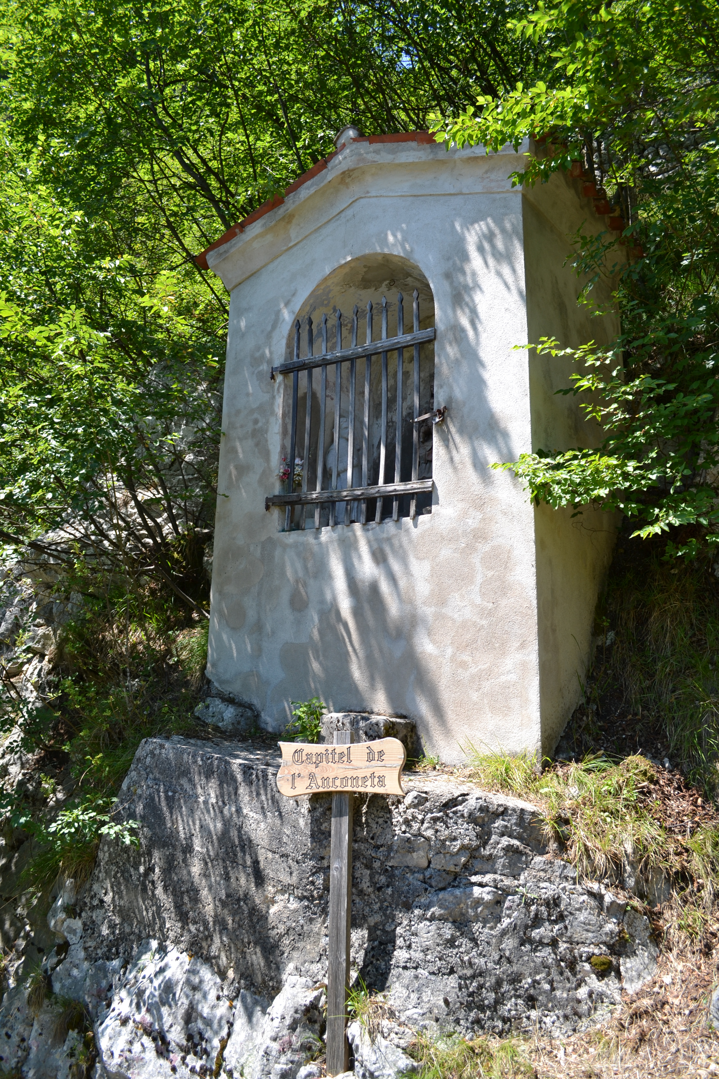 Edicola sacra su parte della p.f. 3966/1 CC. Avio (EDICOLA) - AVIO (TN) 