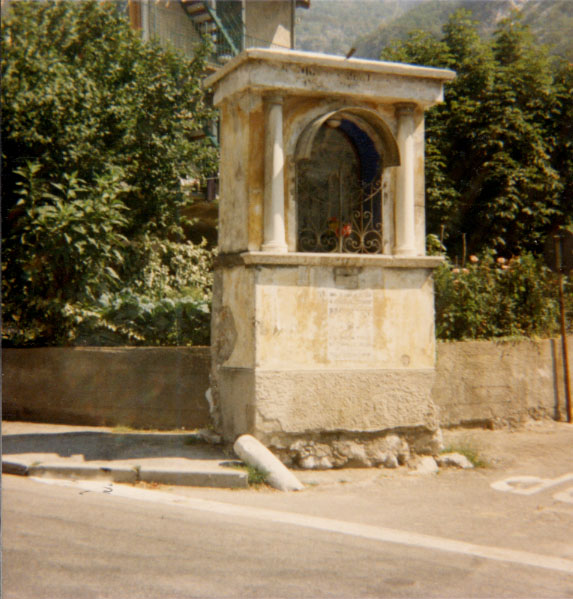 Edicola della Madonna delle Salette (EDICOLA) - BESENELLO (TN) 