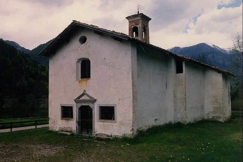 Chiesa di S. Lucia in pratis (CHIESA) - LEDRO (TN) 