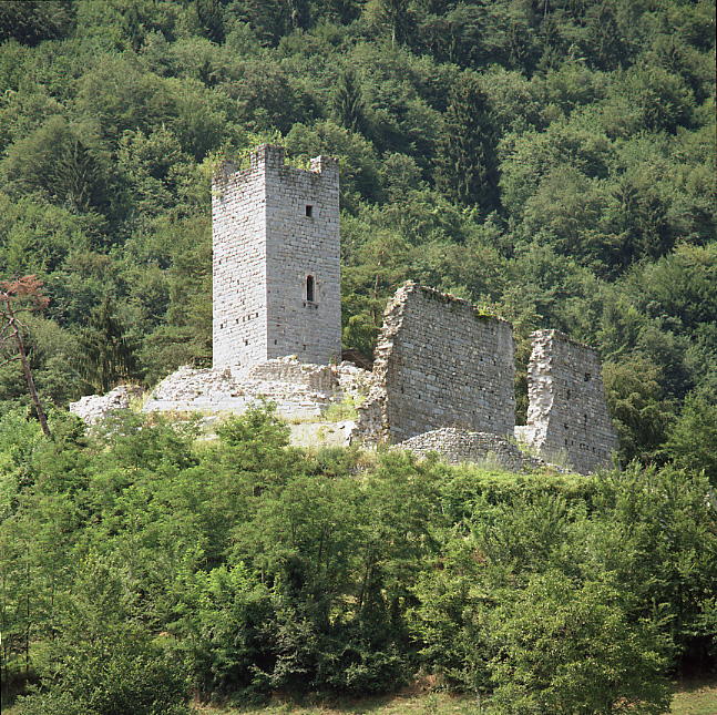 Castel Ristoro (CASTELLO) - COMANO TERME (TN) 