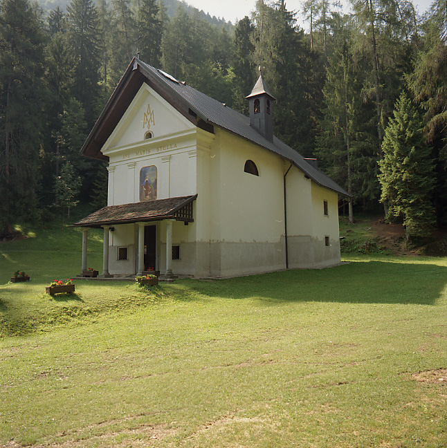 Santuario della Madonna del Lares (SANTUARIO) - BORGO LARES (TN) 