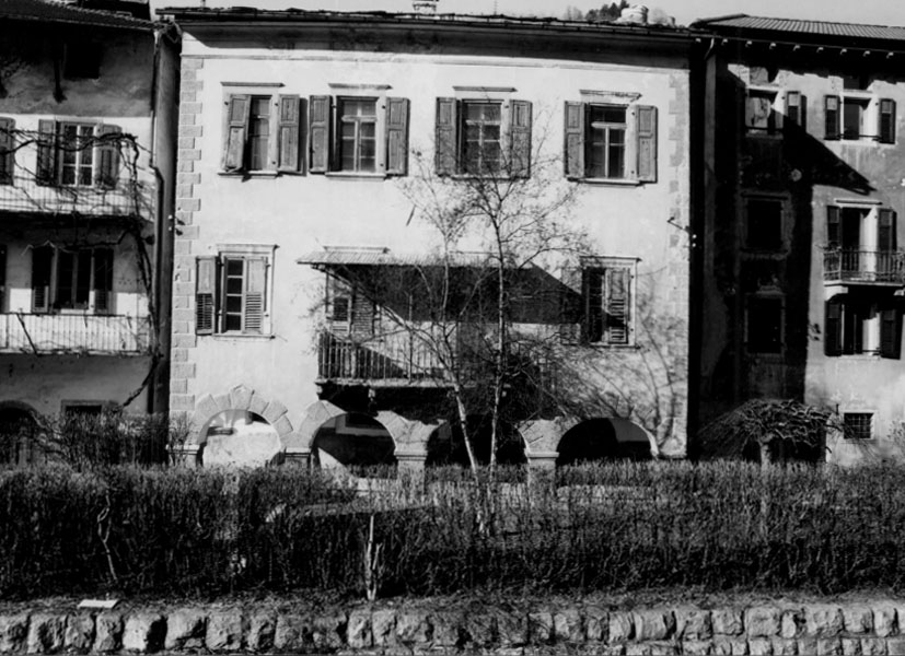 Casa Segnana (già Palazzo Ippoliti) (PALAZZO) - BORGO VALSUGANA (TN) 