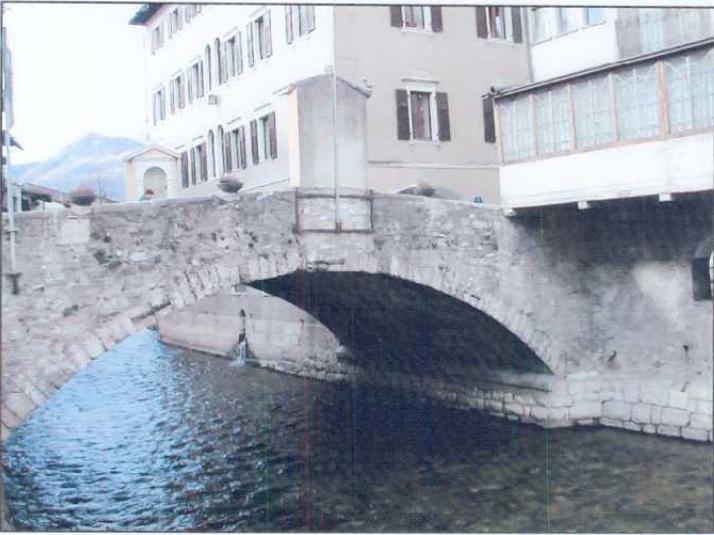 Ponte sul Brenta con edicole sacre (PONTE) - BORGO VALSUGANA (TN) 