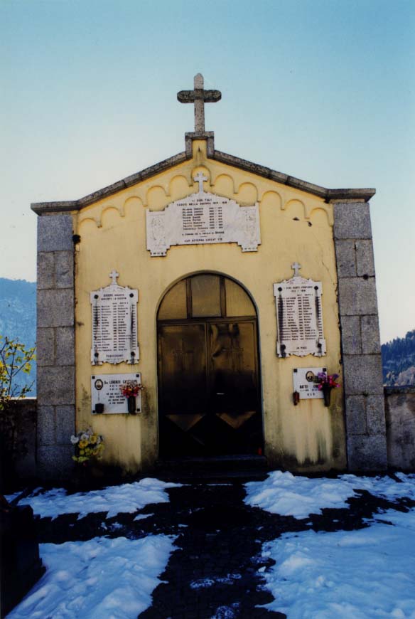 Cimitero con cappella (CAPPELLA) - BORGO CHIESE (TN) 