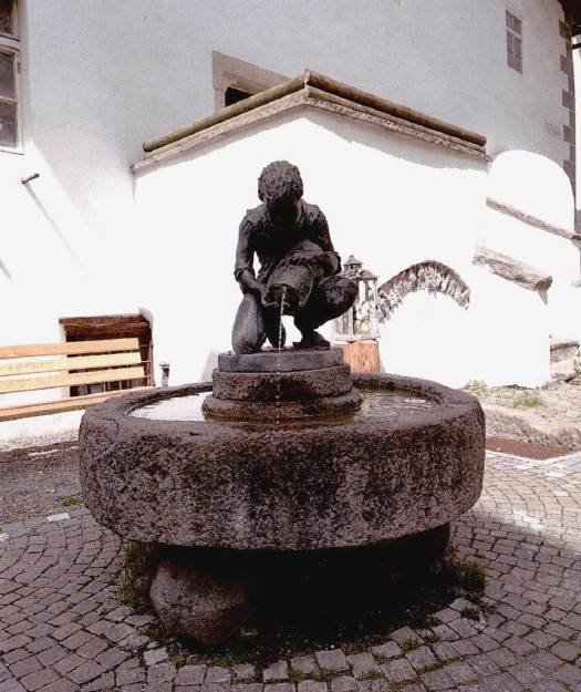 Fontana in Via Cavada a Tesero (FONTANA) - TESERO (TN) 