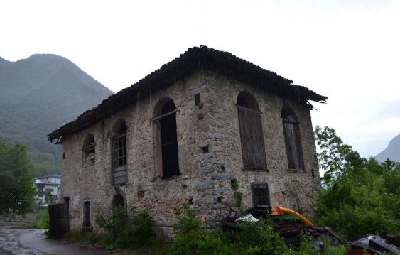 Ex fabbrica magnesia Collotta Cis & Figli p.ed. 36 C.C. Barcesino (CASA) - LEDRO (TN) 