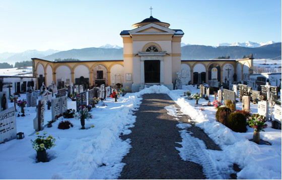 Cimitero e cappella cimiteriale p.ed. 156; pp.ff. 20; 24 CC. Cavareno (CIMITERO) - CAVARENO (TN) 