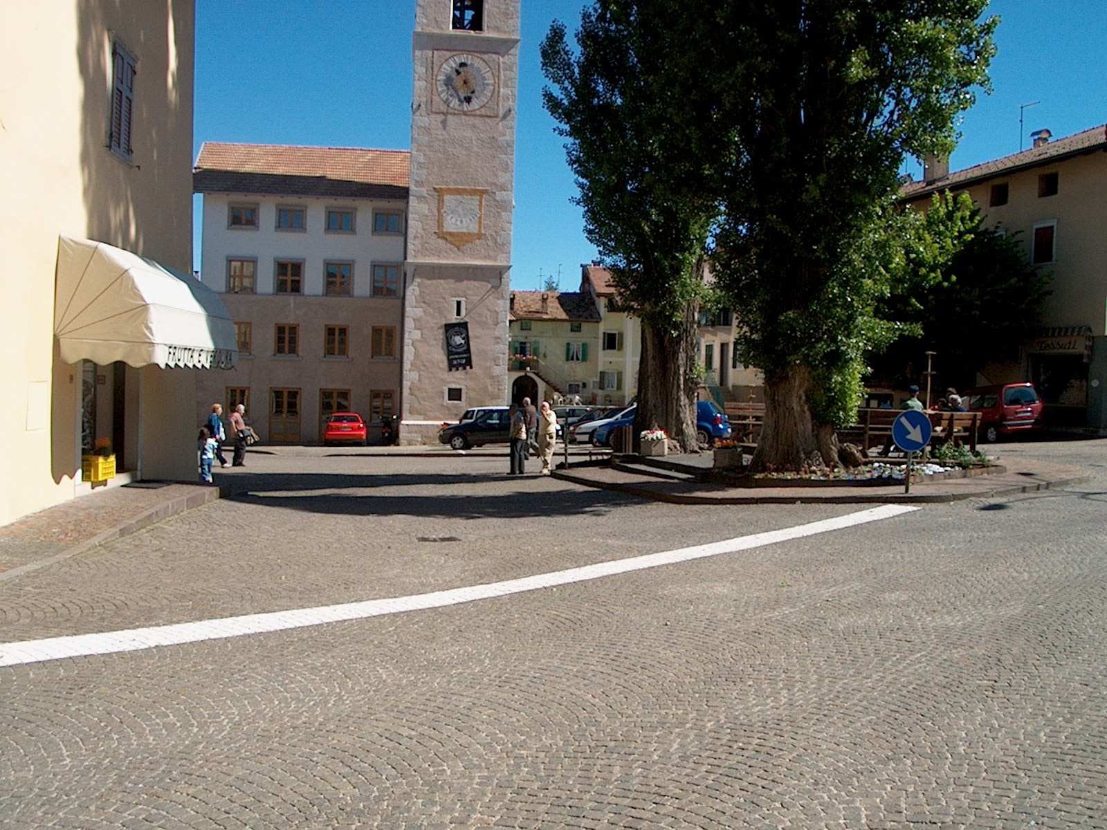 Piazza su parte della p.f. 1630/5 CC. Cavareno (PIAZZA) - CAVARENO (TN) 