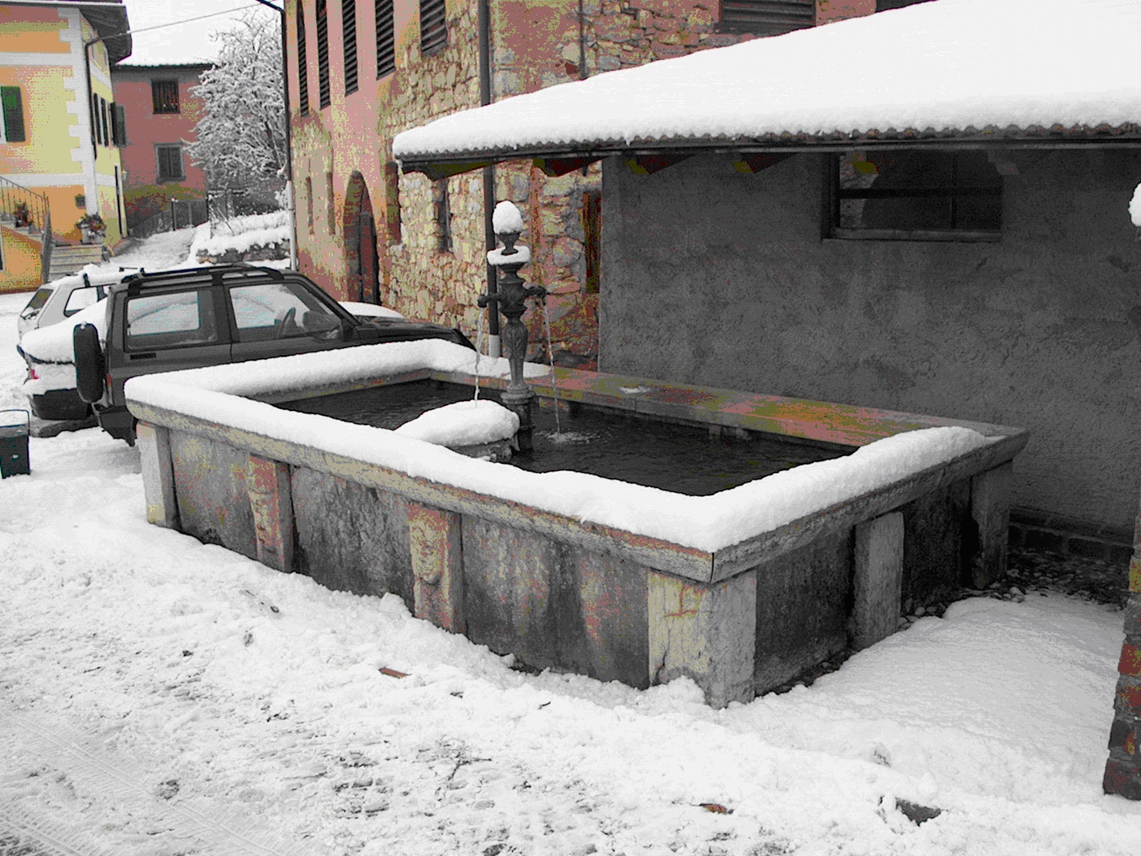 Fontana in via Larsetti su parte della p.f. 1630/5 CC. Cavareno (FONTANA) - CAVARENO (TN) 