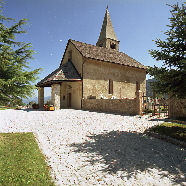 Chiesa di S. Tomaso (CHIESA) - CAVEDAGO (TN) 