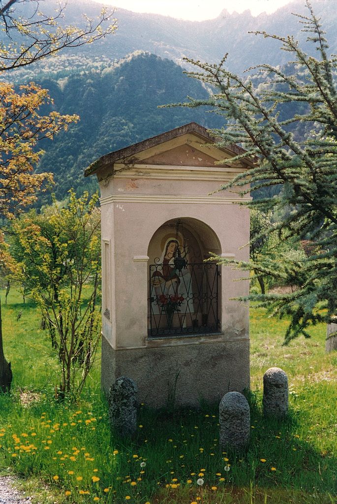 Edicola di S. Lucia (EDICOLA) - BORGO CHIESE (TN) 