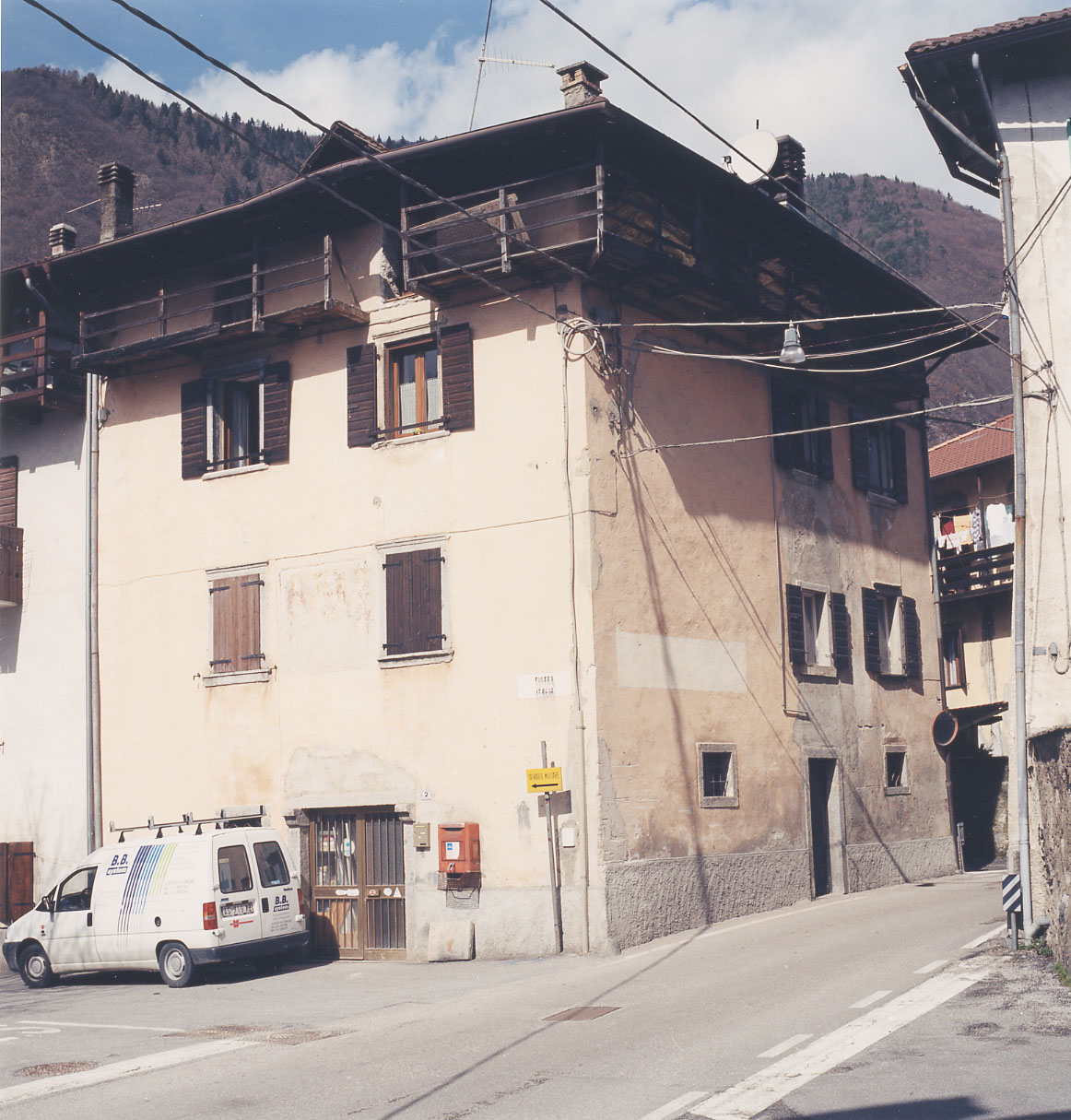 Casa p.ed. 48 CC. Locca (CASA) - LEDRO (TN) 