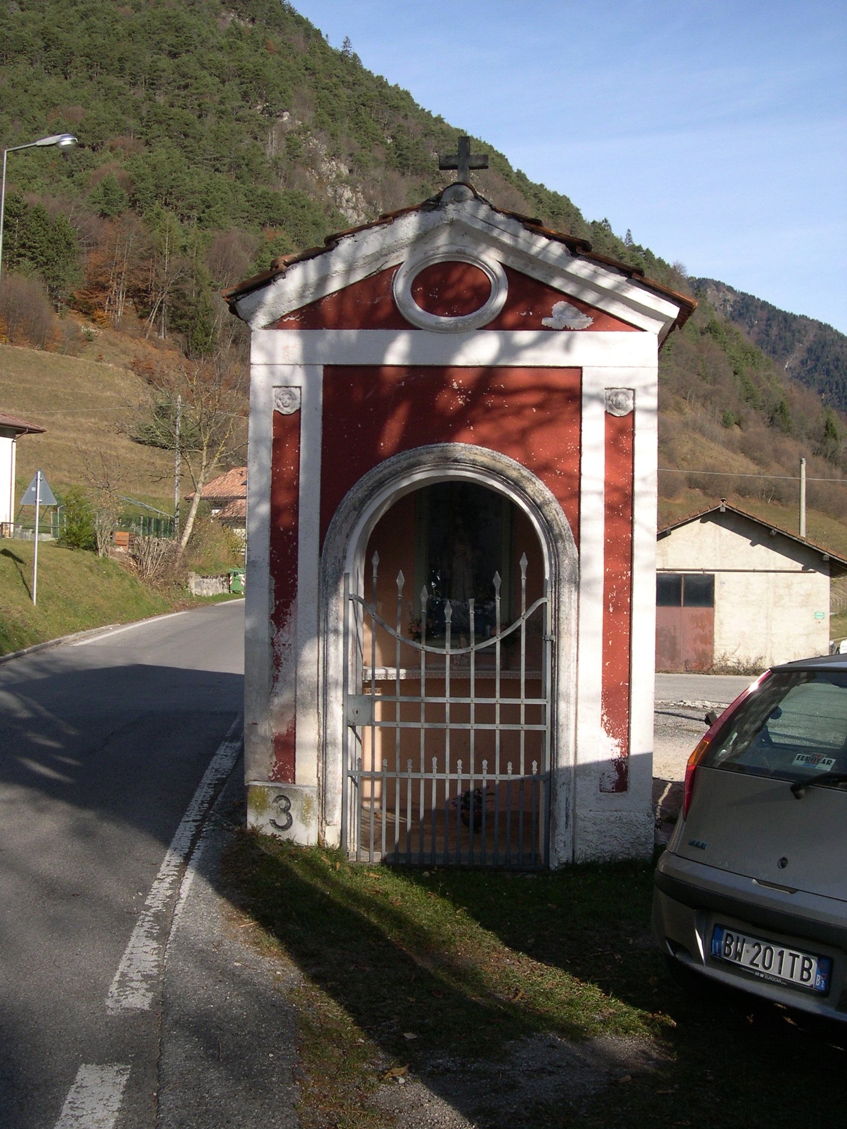 Edicola del Redentore a Lenzumo (EDICOLA) - LEDRO (TN) 