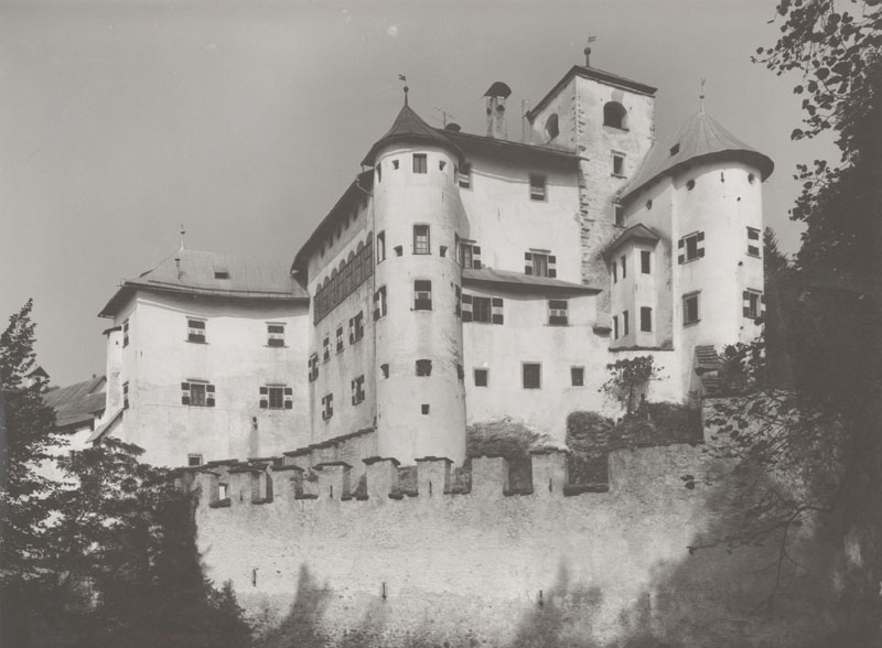 Castel Brughier (Bragher) (CASTELLO) - PREDAIA (TN) 