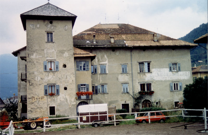 Palazzo Pezzen (PALAZZO) - CROVIANA (TN) 