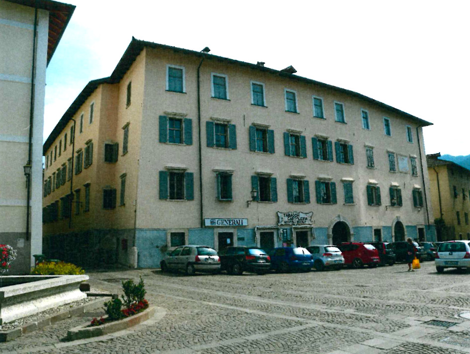 Palazzo Parisi p.ed. 82/1 CC. Denno I (CASA) - DENNO (TN) 