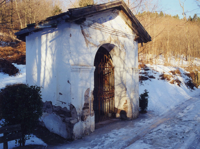 Edicola dei Seregnani (EDICOLA) - FORNACE (TN) 