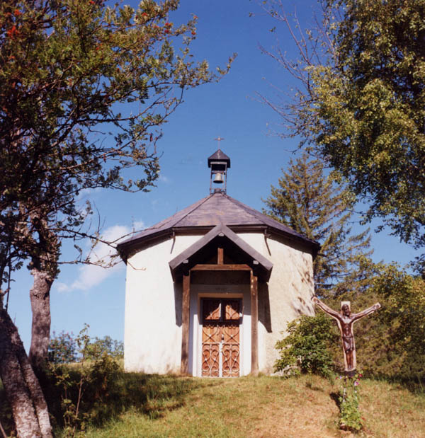 Chiesa di S. Pietro in vincoli (CHIESA) - LEVICO TERME (TN) 