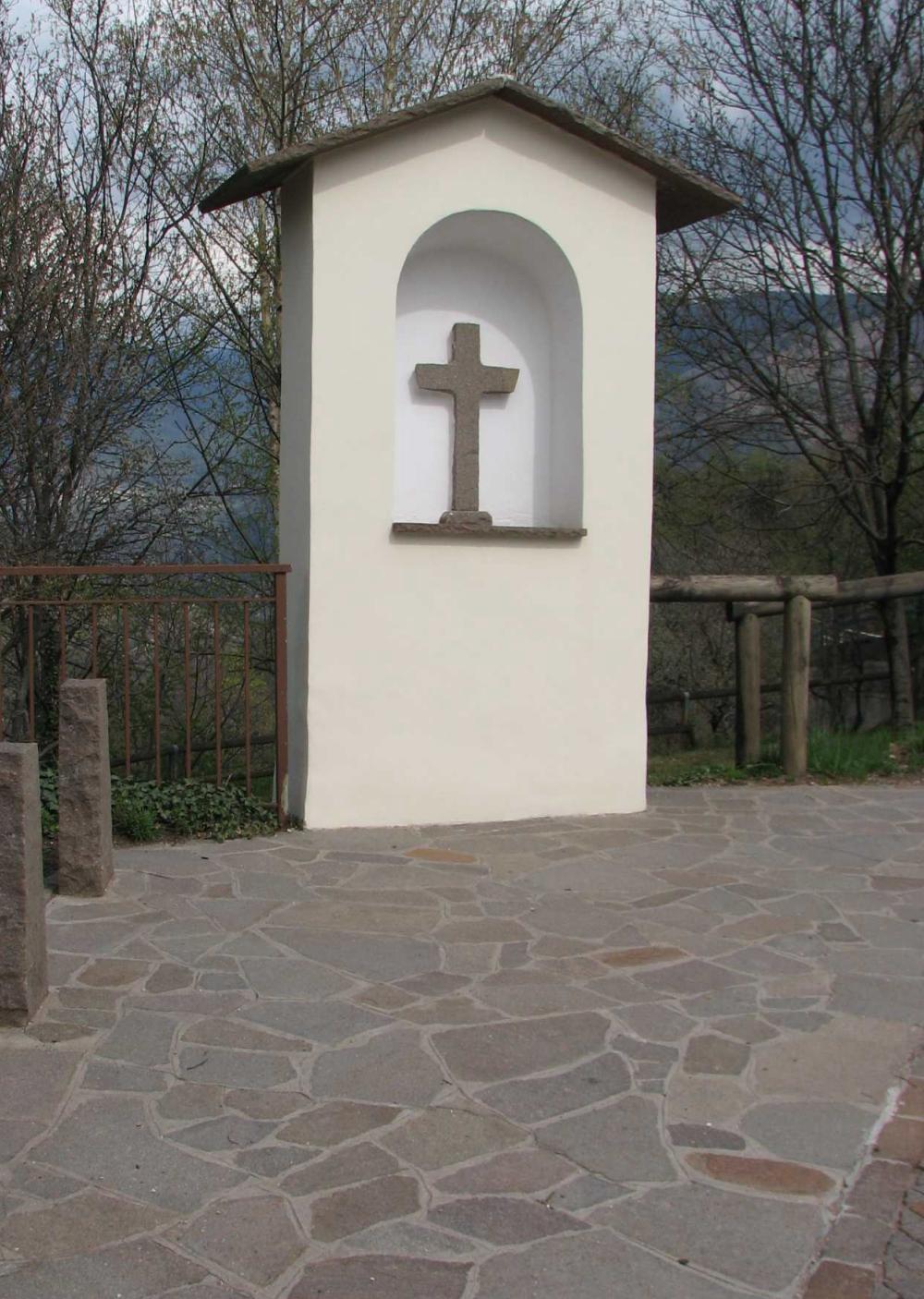 Edicola della Via Crucis su p.f. 3156/1 CC. Albiano (EDICOLA) - ALBIANO (TN) 