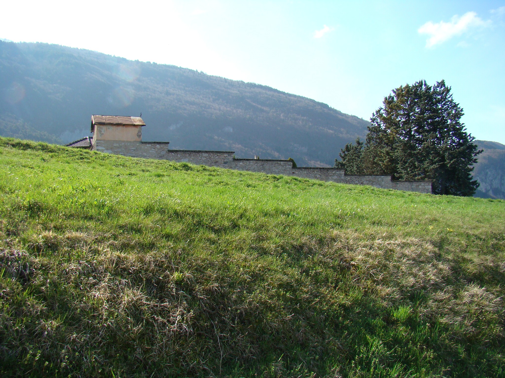 Cimitero di Lundo (CIMITERO) - COMANO TERME (TN) 