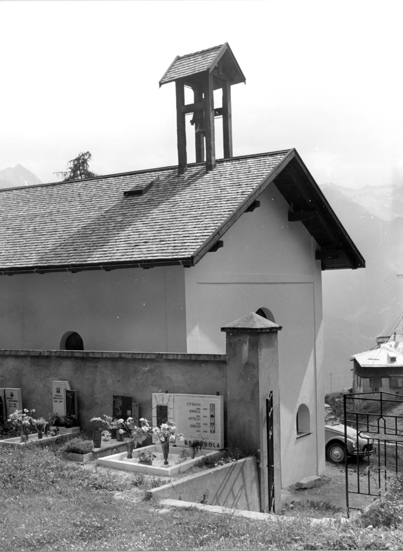 Chiesa di S. Rocco pellegrino e sagrato (CHIESA) - MEZZANA (TN) 