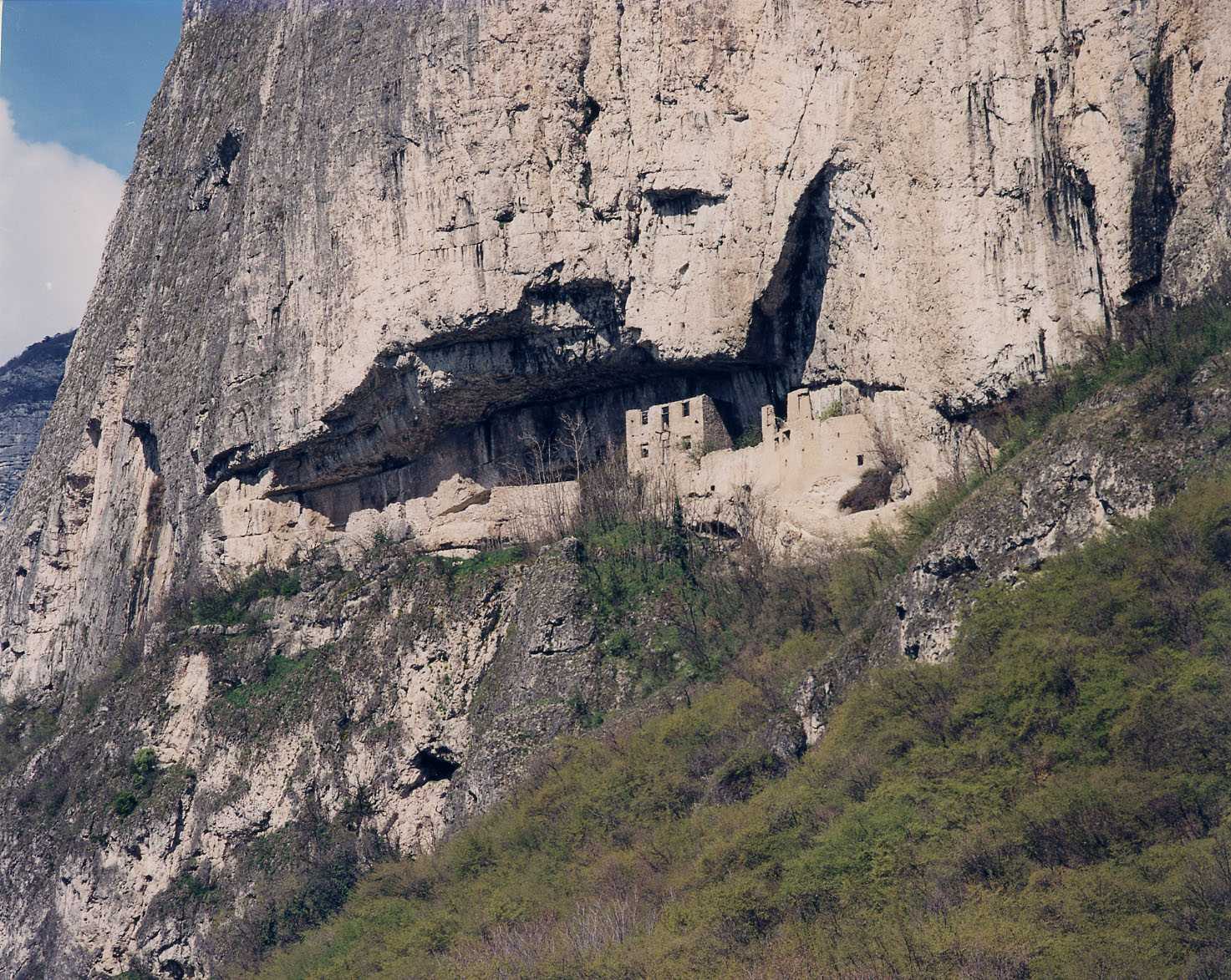 Castello di S. Gottardo (CASTELLO) - MEZZOCORONA (TN) 
