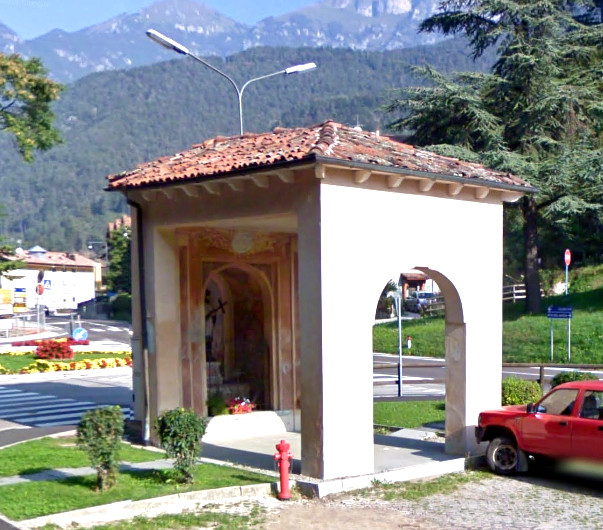 Edicola di S. Giovanni Nepomuceno (EDICOLA) - LEDRO (TN) 