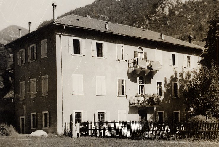 Scuola materna Charitas parte p.ed. 270/1 CC. Legos I (SCUOLA) - LEDRO (TN) 