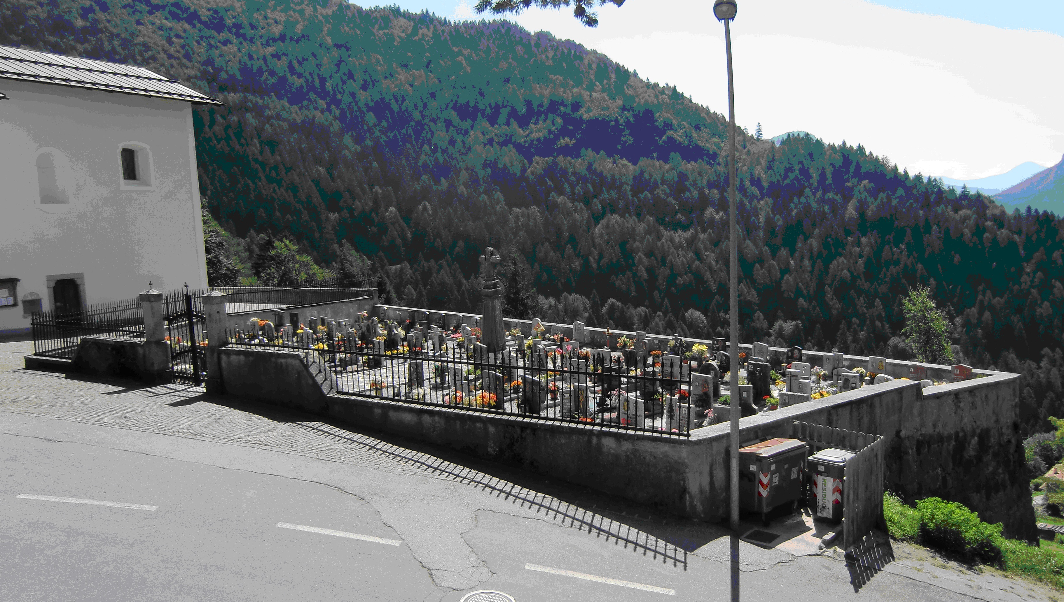 Cimitero di Montagne (CIMITERO) - TRE VILLE (TN) 