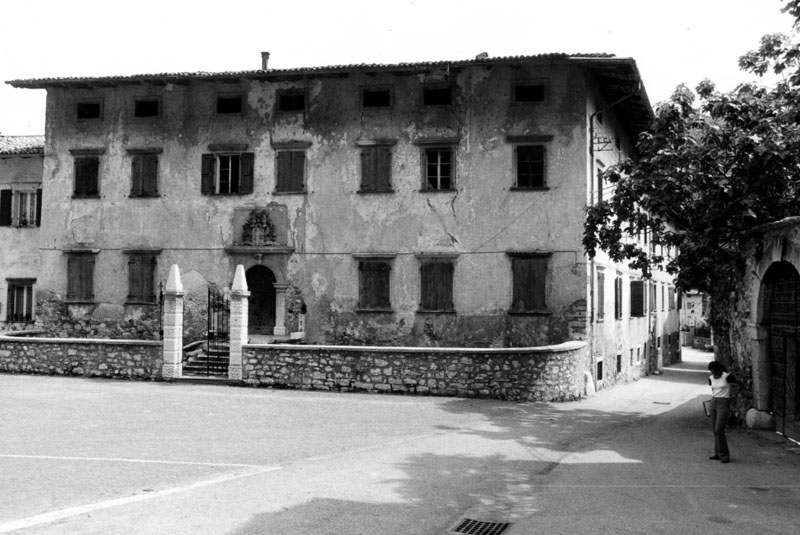 Palazzo Salvotti (PALAZZO) - MORI (TN) 