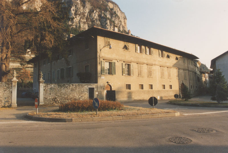 Palazzo Salvadori (PALAZZO) - MORI (TN) 