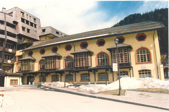 Salone Hofer del Grand Hotel Des Alpes (CASA) - PINZOLO (TN) 
