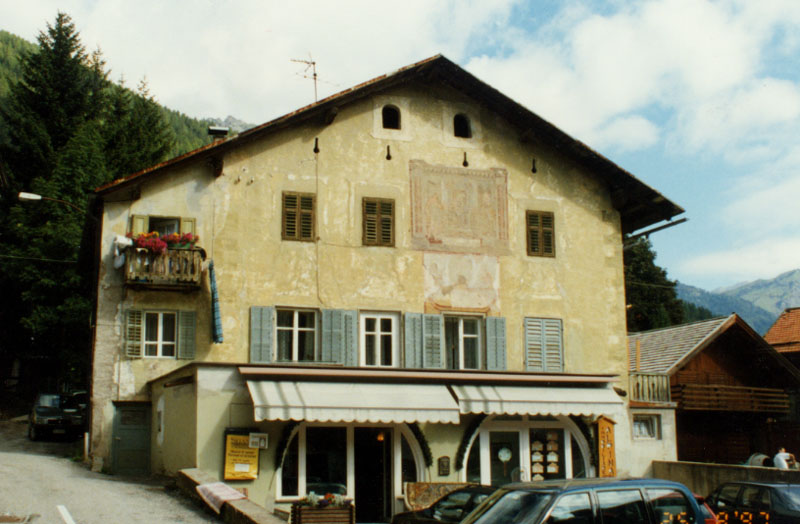 Casa Pellegrin con antica torre romanica (CASA) - SE'N JAN DI FASSA - SE'N JAN (TN) 