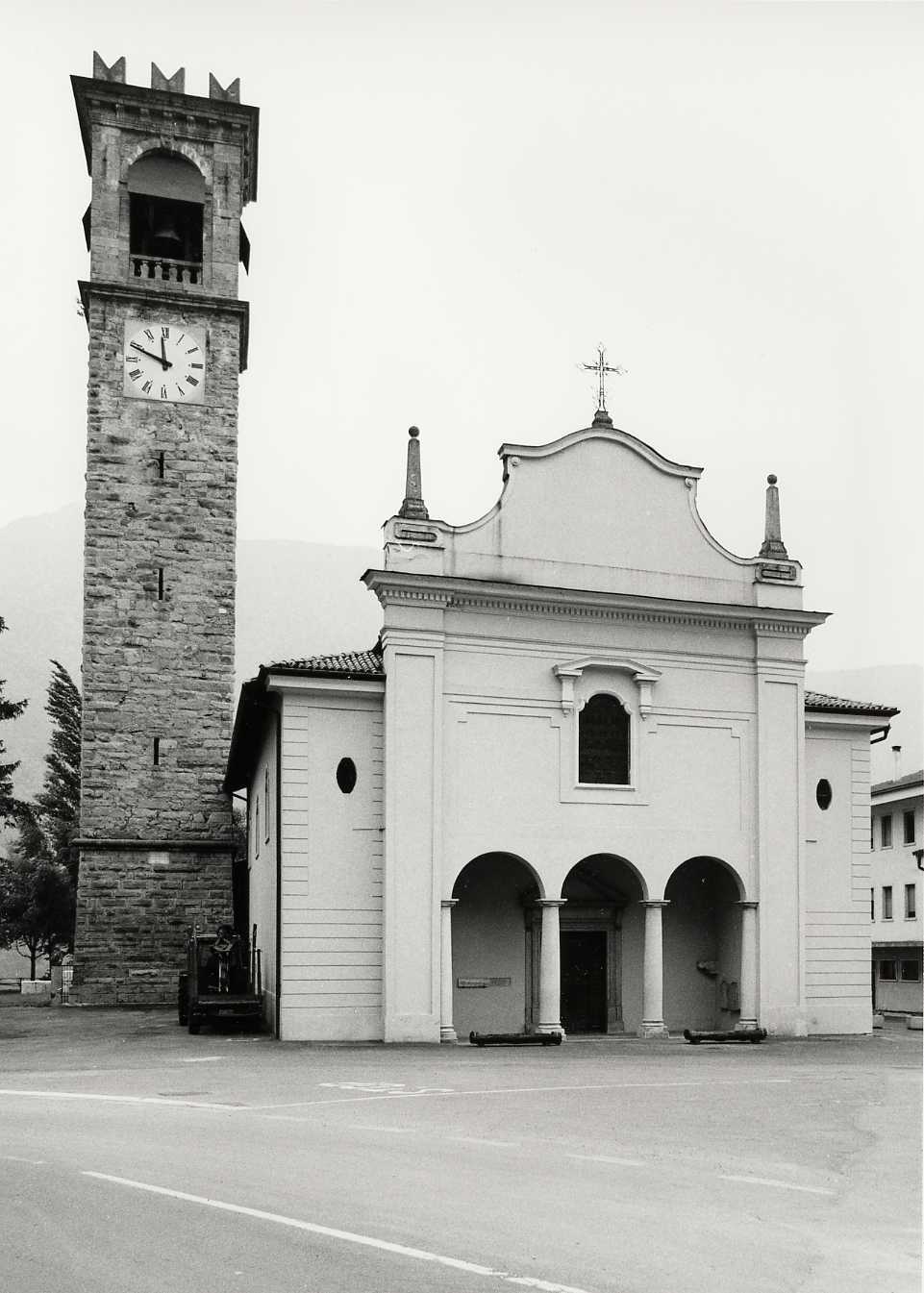 Chiesa di S. Pietro apostolo (CHIESA) - VALDAONE (TN) 