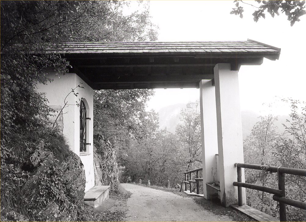 Edicola de Bafal insistente su parte della p.f. 3584 CC. Ragoli (EDICOLA) - TRE VILLE (TN) 