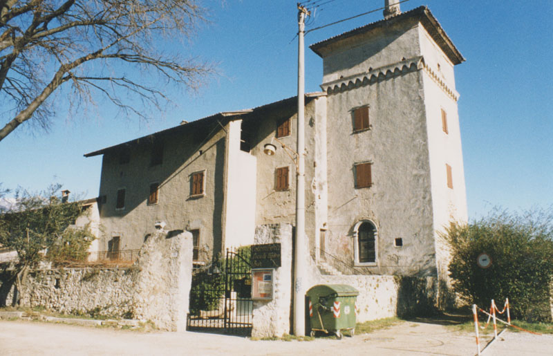 La Columbera (CASA-TORRE) - RIVA DEL GARDA (TN) 