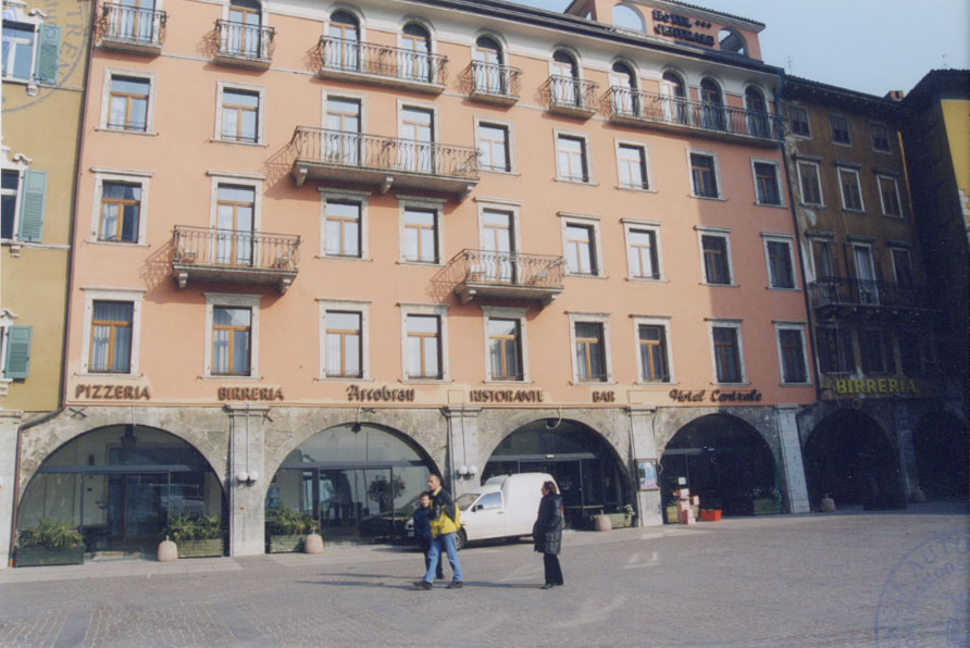 Casa p.ed. 143 CC. Riva (CASA) - RIVA DEL GARDA (TN) 