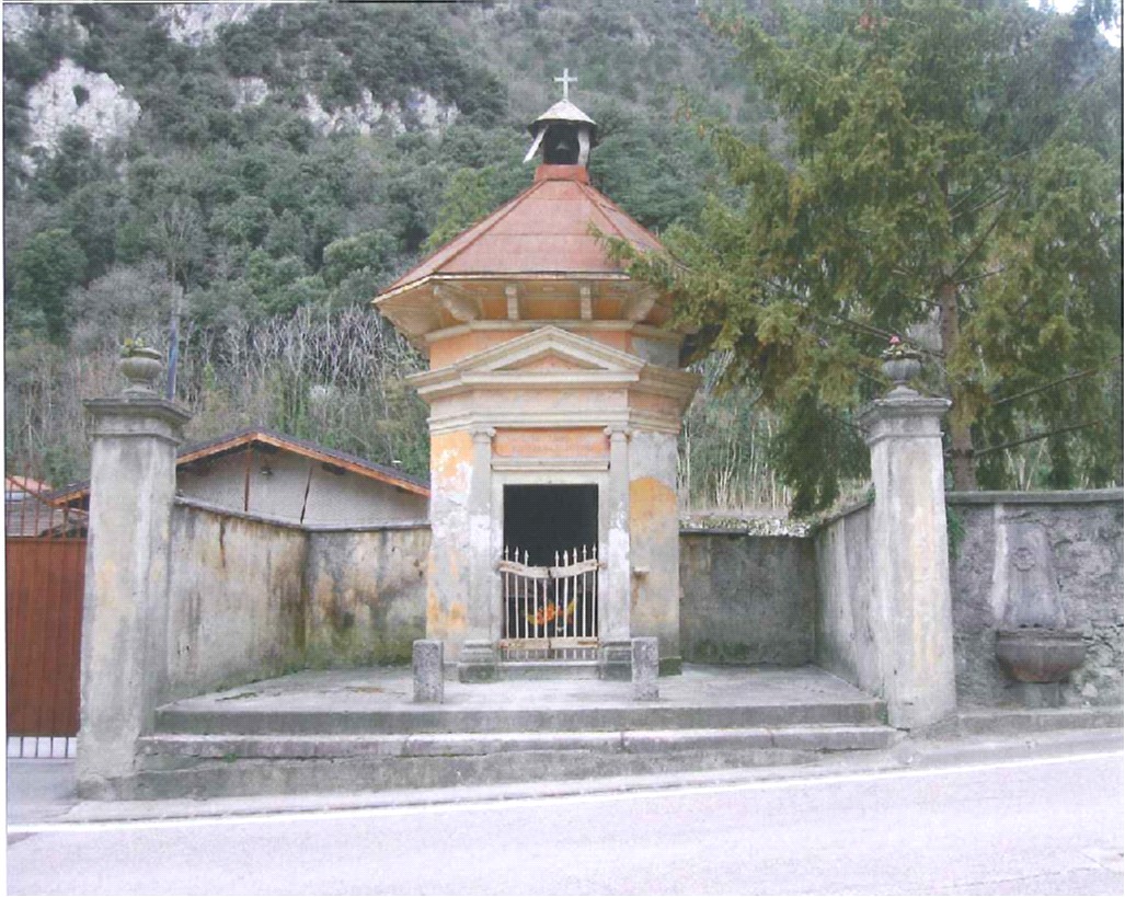 Edicola di San Giacomo (EDICOLA) - RIVA DEL GARDA (TN) 