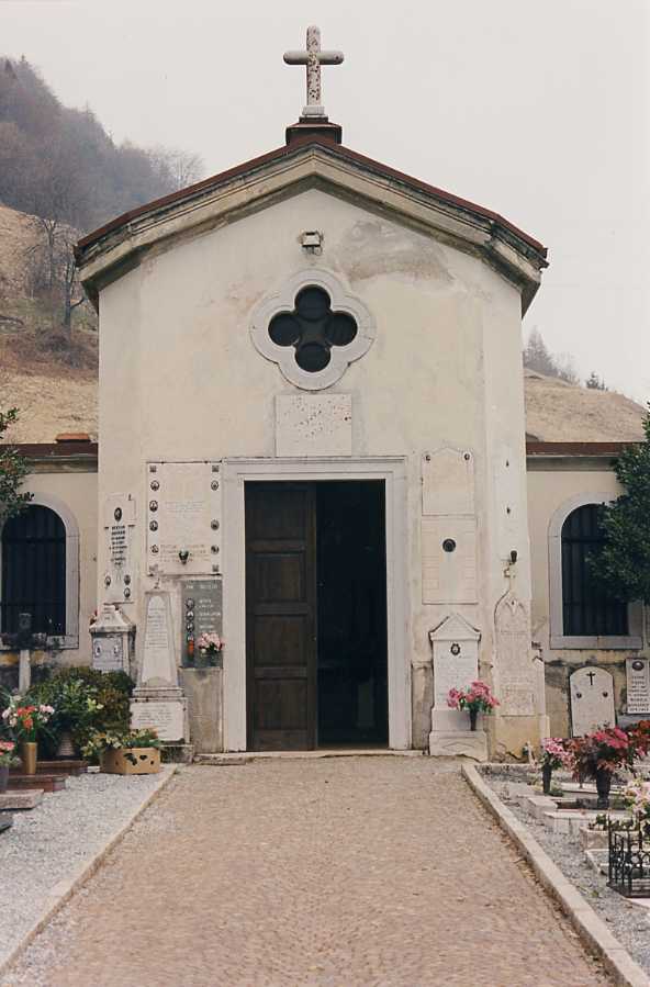 Cappella cimiteriale di S. Lorenzo e croce cimiteriale nel cimitero di Roncone (CAPPELLA) - SELLA GIUDICARIE (TN) 